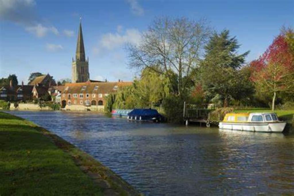 1 Bedroom Flat Sleeps 4 In Abingdon Oxfordshire Exterior foto