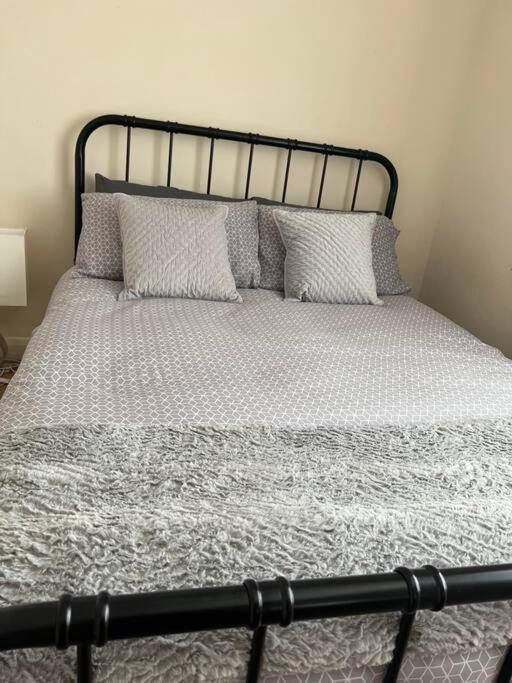 1 Bedroom Flat Sleeps 4 In Abingdon Oxfordshire Exterior foto
